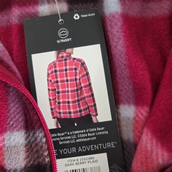 Eddie Bauer Ultrasoft Fleece ¼-Zip – Women’s Large – Dark Berry Plaid - Picture 7 of 9